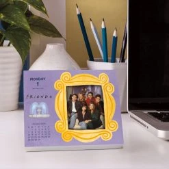 Friends 2024 Desk Calendar -Calendars Sales Store 95bba13e 47e9 4f28 a983 10c309a03aae